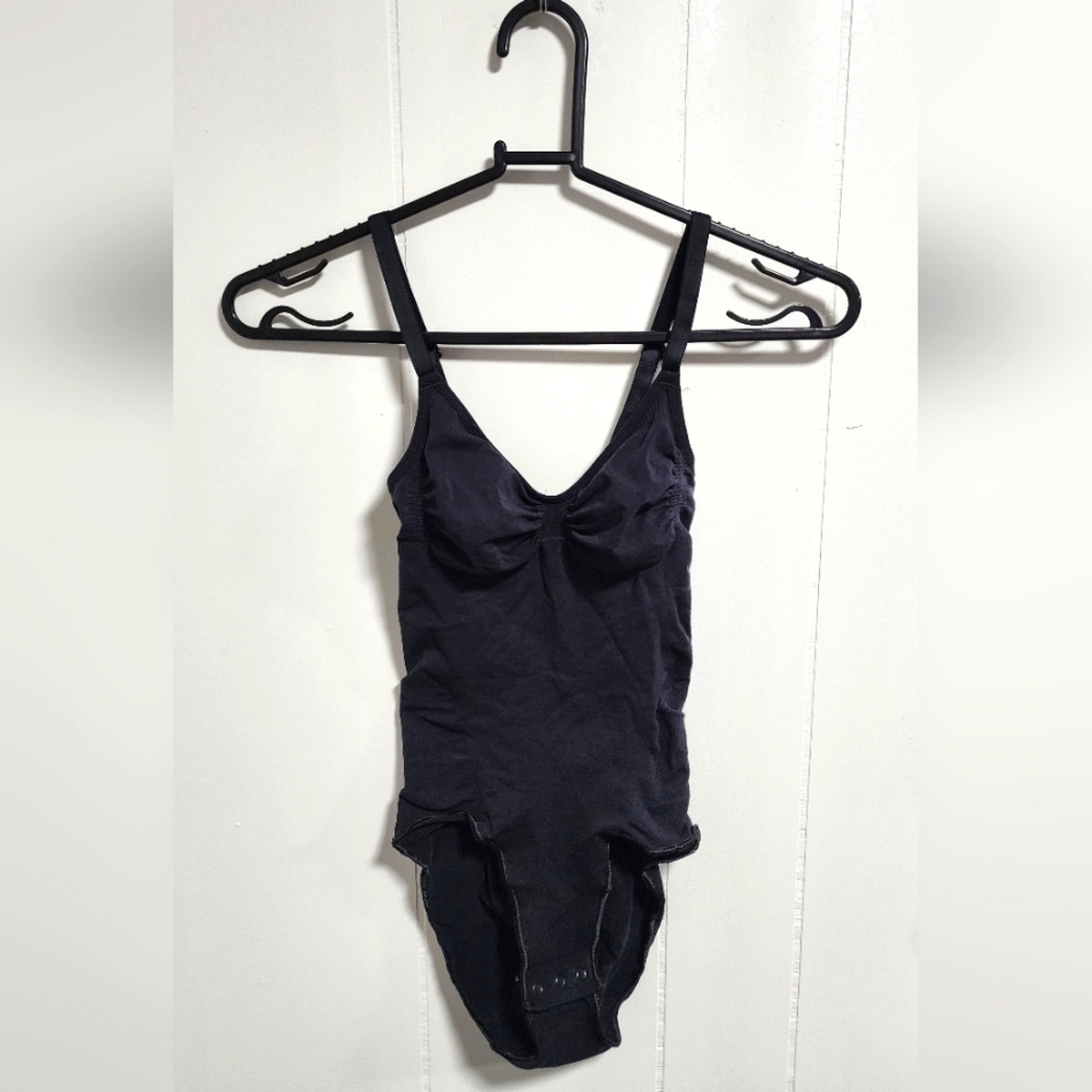 Skims Seamless Sculpt Brief Black Bodysuit Small - New Without Tags - Picture 3 of 6